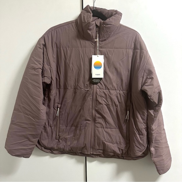 NWT VUORI Canyon Insulated Jacket - Picture 3 of 6